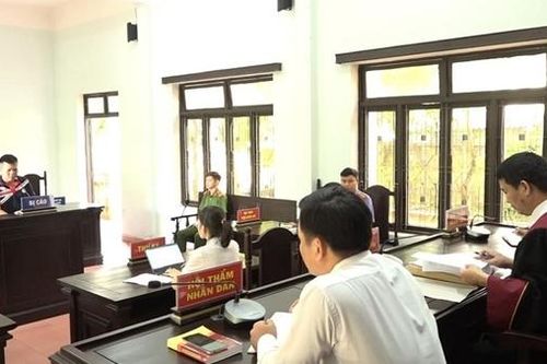 Lừa đổi ngoại tệ qua mạng để chiếm đoạt gần 300 triệu đồng