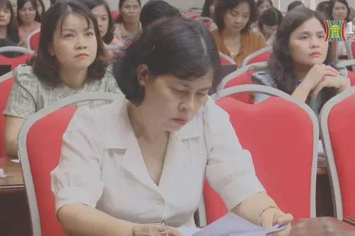 Phụ nữ Thủ đô quán triệt Chuyên đề đổi mới, sáng tạo
