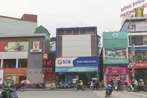 Giá nhà mặt phố Hà Nội lên tới 400 triệu đồng/m2