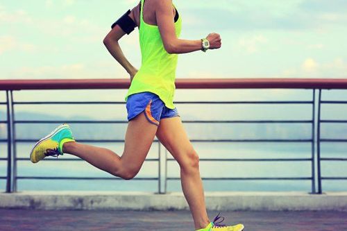 Cần chạy bộ bao nhiêu phút mỗi ngày để giảm cân?