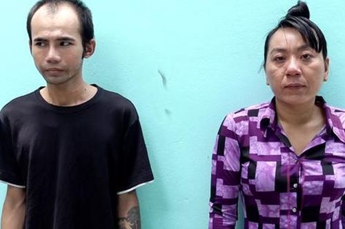 Giả vờ hỏi đường rồi cướp vàng của học sinh