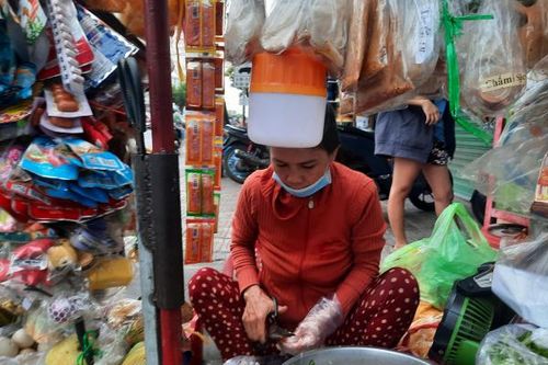 Những cuộc mưu sinh bỏng rát