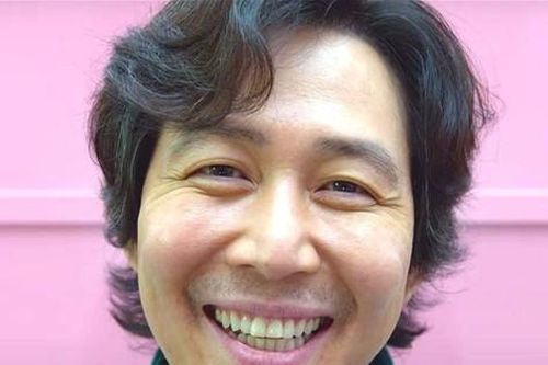 Squid Game mùa 2: Lee Jung Jae thông báo lịch phát sóng, Netflix vẫn giữ im lặng