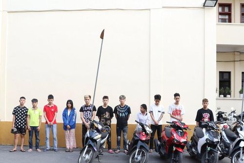 Quảng Ninh: Bắt giữ nhóm 'hung thần' đường phố