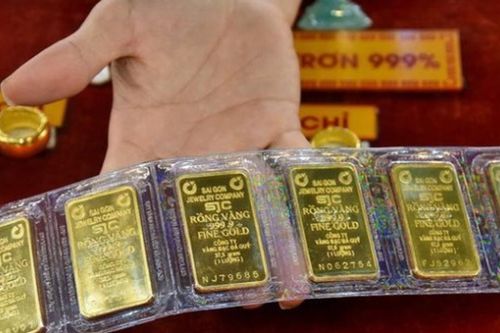 Chuyên gia khuyến nghị bỏ độc quyền vàng miếng