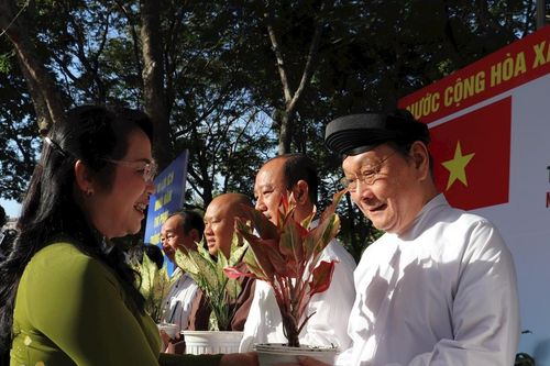 TPHCM trồng hàng ngàn cây xanh hưởng ứng 'Tết trồng cây'