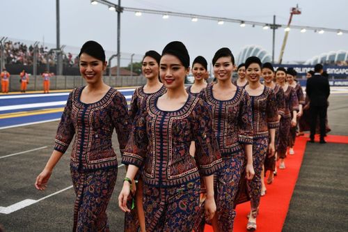 Hãng bay tốt nhất thế giới thưởng gần 8 tháng lương cho nhân viên
