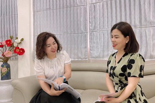 Cô giáo hết lòng vì sự nghiệp trồng người