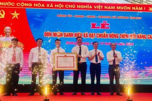 Huyện Gia Lâm: xã Dương Quang đón nhận danh hiệu Nông thôn mới nâng cao