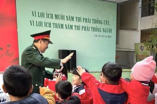 Hướng dẫn lồng ghép nội dung giáo dục quốc phòng và an ninh trong trường tiểu học