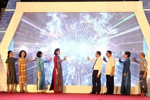 Phụ nữ Thủ đô ứng dụng công nghệ, đổi mới sáng tạo