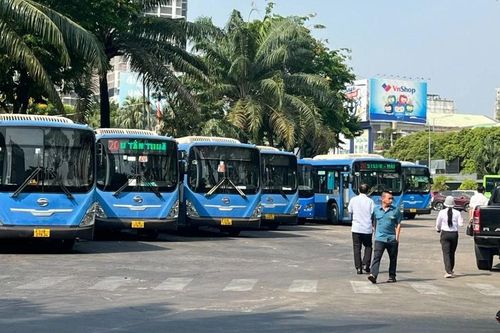 Ra mắt hệ thống thanh toán không dùng tiền mặt EMV Open Loop trên xe buýt