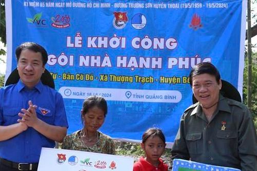 Những ngôi nhà đặc biệt tặng cựu thanh niên xung phong khó khăn ở Quảng Bình