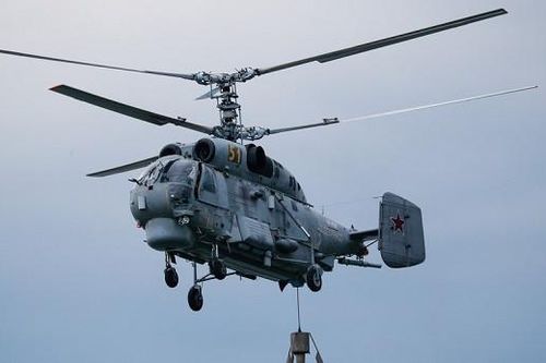 Video trực thăng Nga bắn phá loạt xuồng không người lái Ukraine lao về phía Crưm