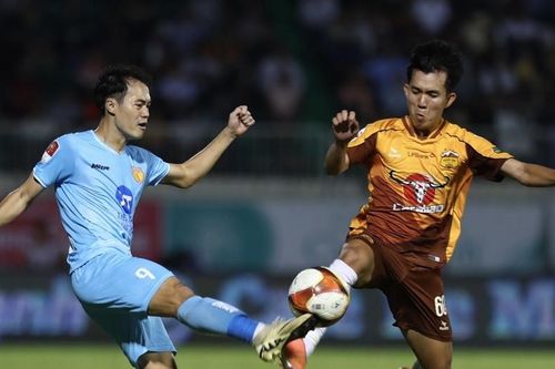Bảng xếp hạng V-League 2023/24 vòng 19 mới nhất: Bình Dương bám đuổi Nam Định