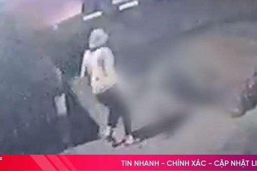 Tử vong khi điều khiển xe máy tông vào gác chắn đường sắt ở Hà Tĩnh