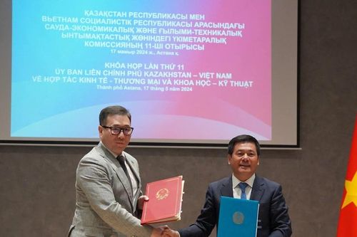 Kazakhstan đặc biệt quan tâm về hợp tác nông nghiệp, logistics với Việt Nam