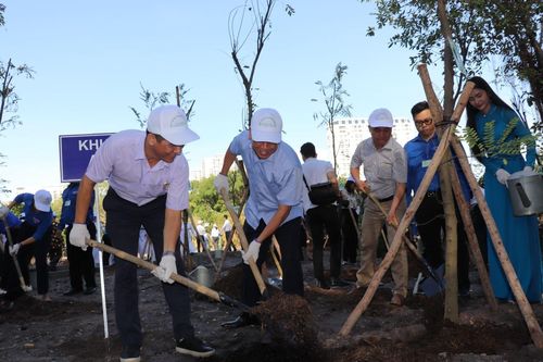 TP Hồ Chí Minh: Phát động Tết trồng cây đời đời nhớ ơn Bác Hồ