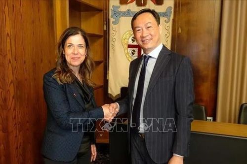 Vùng Sardinia (Italy) mong muốn tăng cường hợp tác với Việt Nam