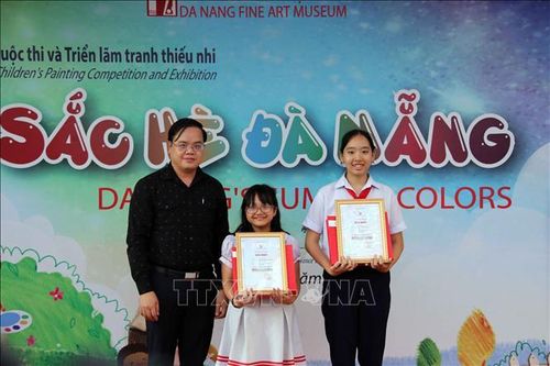 Đặc sắc triển lãm tranh 'Sắc hè Đà Nẵng' năm 2024