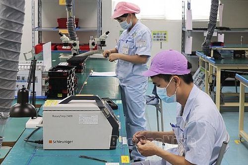 Hỗ trợ doanh nghiệp cải tiến sản xuất, xây dựng nhà máy thông minh
