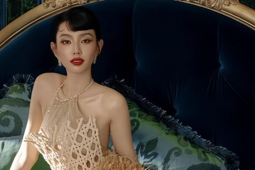 Hoa hậu Thùy Tiên kiêu sa trong bản phối truyền thống giao thoa hiện đại