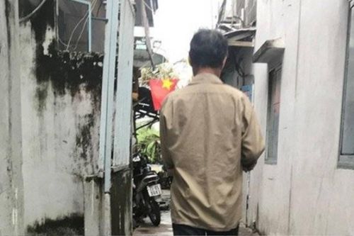 Trúng độc đắc 3 tỷ đồng, người đàn ông thay đổi chóng mặt khiến vợ con không nhận ra