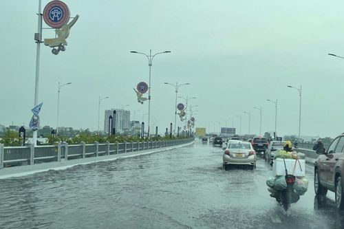 Làm rõ nguyên nhân ngập nước trên cầu Vĩnh Tuy