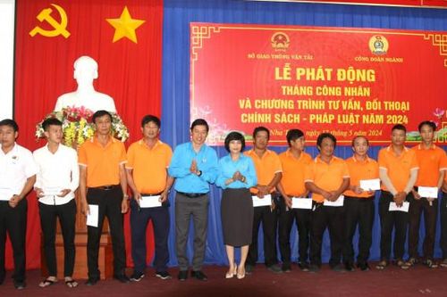 Công đoàn ngành Giao thông Vận tải tỉnh Khánh Hòa: Phát động Tháng Công nhân và tư vấn, đối thoại về chính sách pháp luật