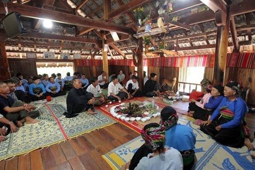 Quản lý, bảo vệ và phát huy giá trị di sản văn hóa phi vật thể quốc gia Mo Mường