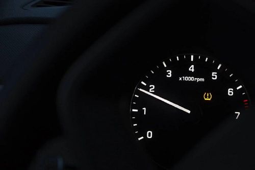 Vòng tua máy bao nhiêu là hợp lý?