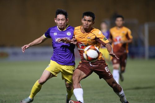 Tuấn Hải và Văn Quyết ghi bàn, HAGL đứt mạch bất bại