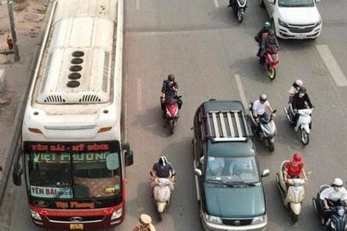 Xử lý 162 trường hợp xe khách vi phạm tại cửa ngõ phía Nam