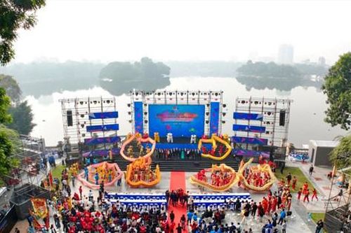 Festival thanh niên quốc tế lần thứ III diễn ra trong tháng 9
