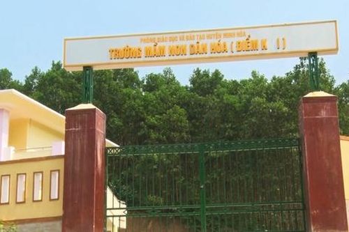 Xây trường tiền tỷ ở huyện nghèo miền núi rồi bỏ hoang