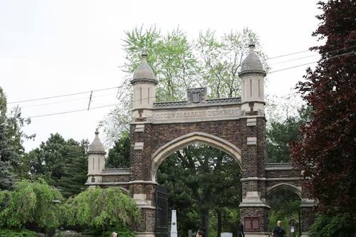Canada: Gia tăng thi thể không có người nhận vì chi phí tang lễ quá cao