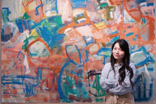Bóng nắng ở Tokyo, Paris và Rome
