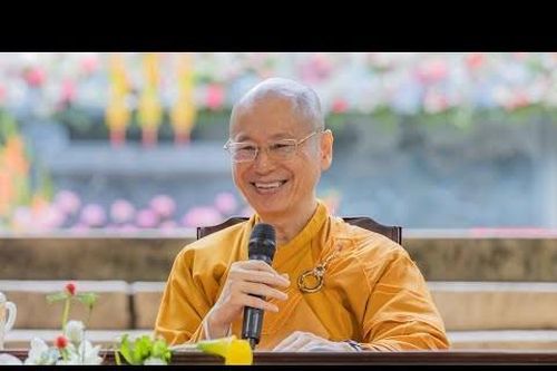 Thượng tọa Thích Chân Quang nhận kiểm điểm của Giáo hội Phật giáo Việt Nam