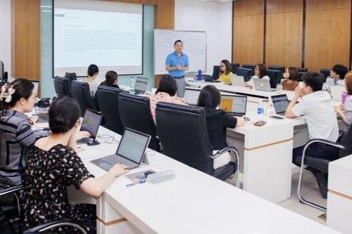 Làm gì để bảo vệ nhà khoa học?