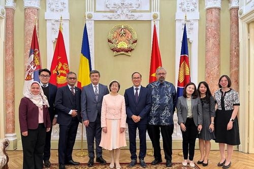 Việt Nam tổ chức sinh hoạt Nhóm các Đại sứ ASEAN tại Romania