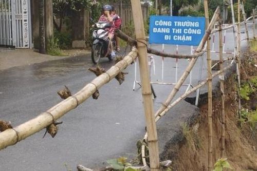 Quảng Trị: Sạt lở ăn sâu vào khu dân cư, hàng trăm hộ dân sống trong lo âu