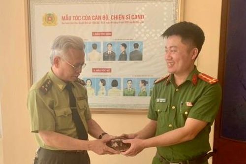 Phát hiện 26 cá thể động vật hoang dã quý hiếm trên xe khách dừng lại Thanh Hóa
