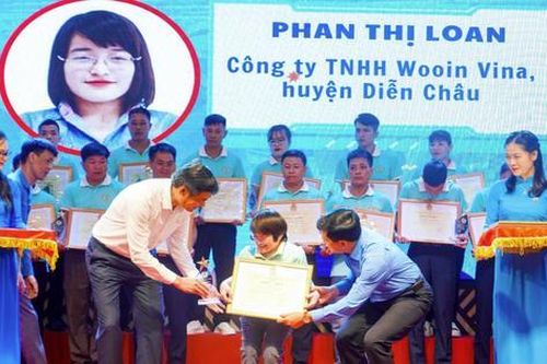 Tuyên dương 95 công nhân Nghệ An làm theo lời Bác