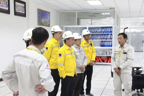 Hội Dầu khí Việt Nam làm việc với Hội Dầu khí Cà Mau và PVCFC