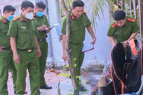 Điều tra vụ người đàn ông nằm chết ven quốc lộ ở miền Tây