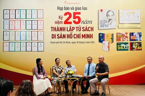 25 năm Tủ sách Di sản Hồ Chí Minh - từ hiểu đến làm theo Bác