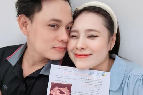 Hồ Bích Trâm hé lộ giới tính nhóc tỳ thứ 2