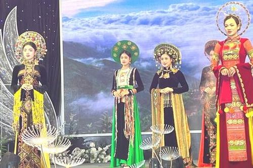 Ra mắt CLB Di sản Áo dài Việt Nam tỉnh Thái Nguyên
