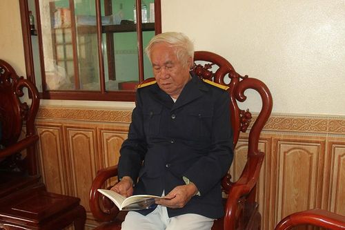 Tháng 5 nhớ Bác