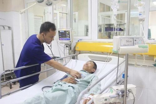 Ngộ độc nguy kịch phải nhập viện cấp cứu vì ăn so biển